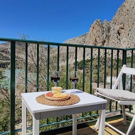 La Barberia De Miguel * El Chorro